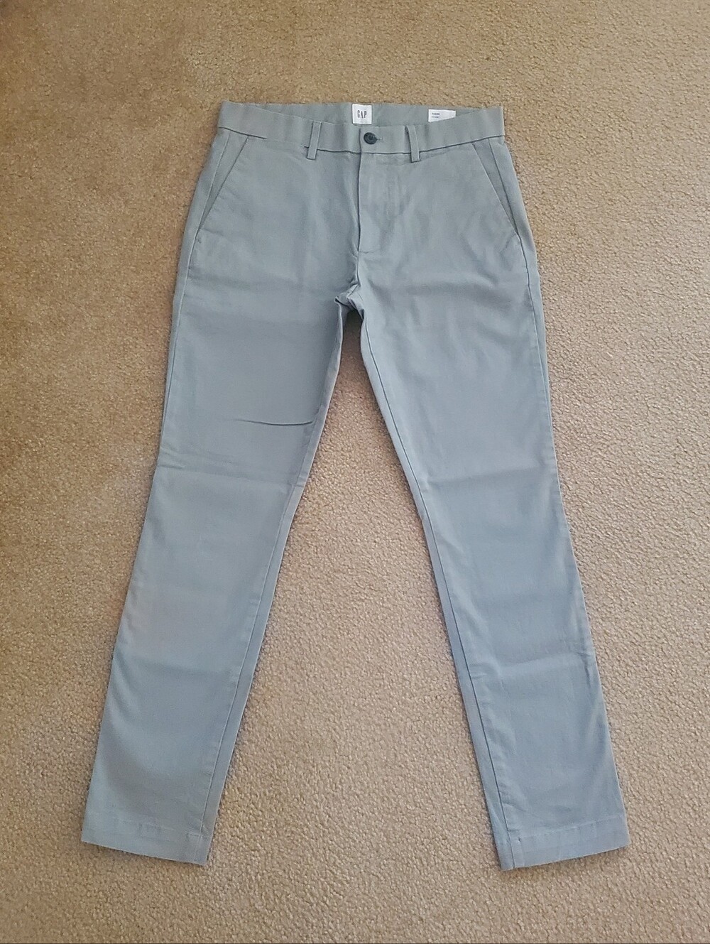 NWOT Gap grey khaki 30x30